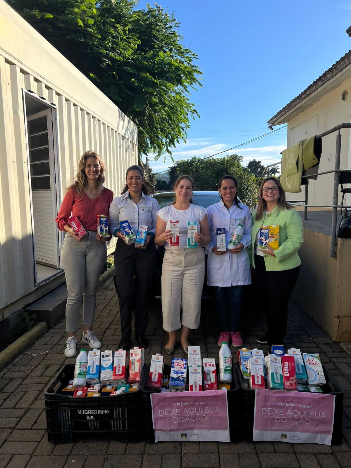 Hospital de Igrejinha recebe leite doado em evento do Dia das Mulheres