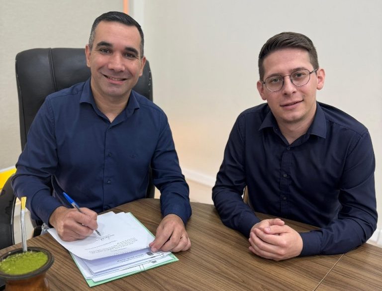 Antecipação do 13º salário para servidores de Parobé injetará mais de R$ 3 milhões na economia local