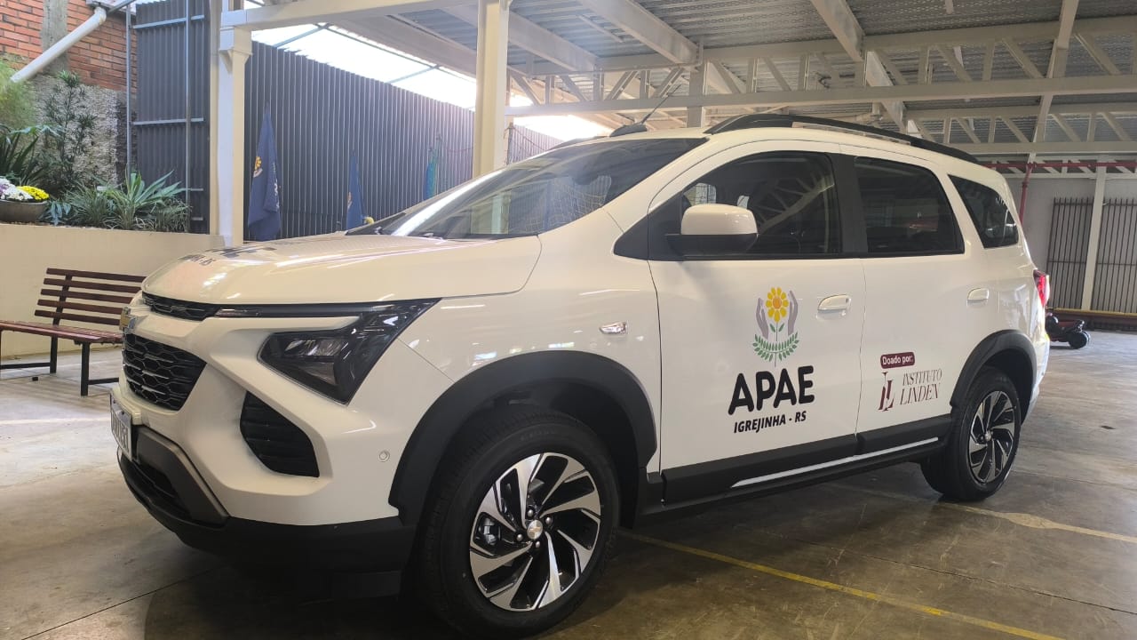 Novo veículo permite agilizar atividades da APAE de Igrejinha