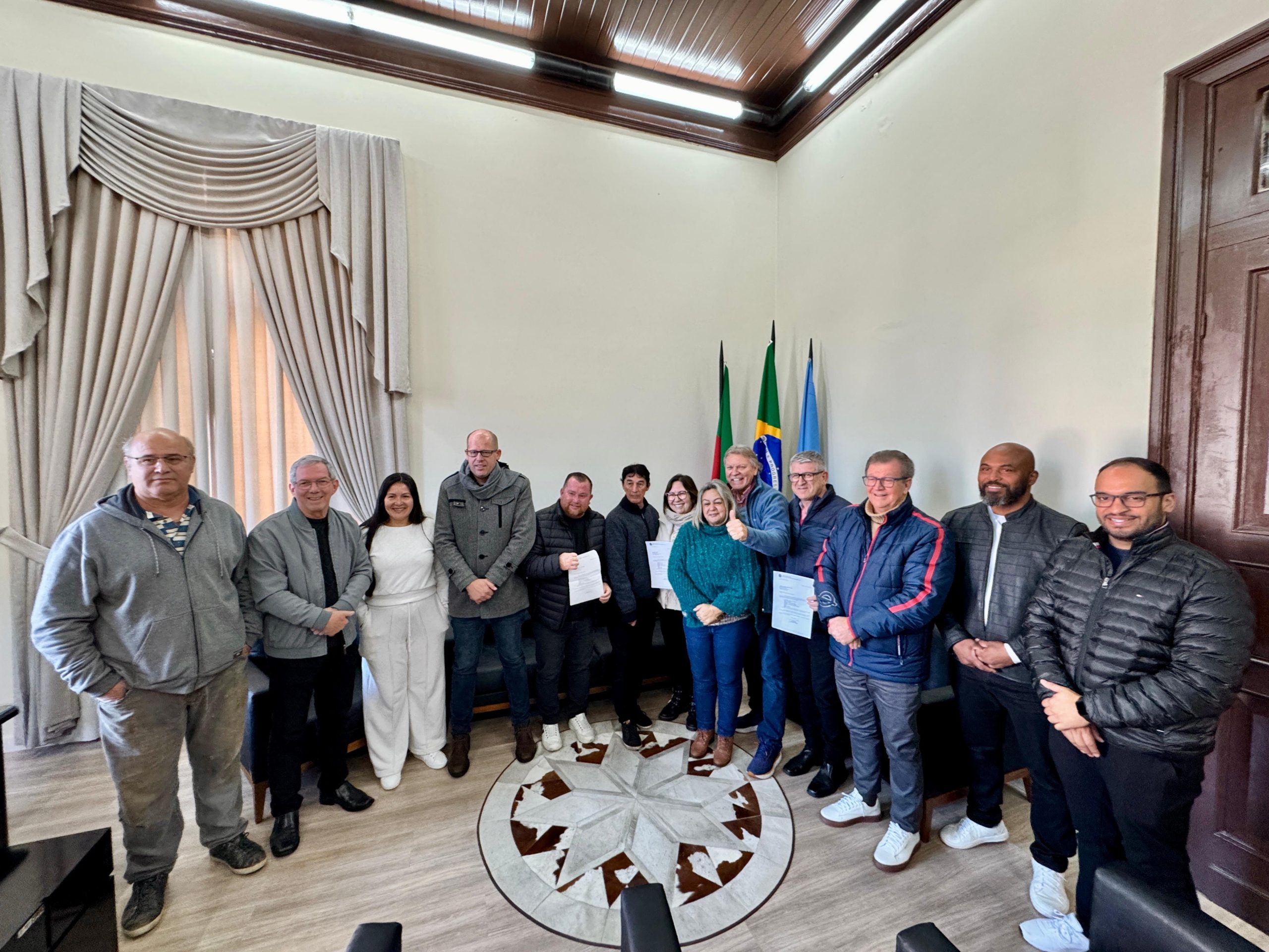 Taquara recebe R$ 250 mil do deputado federal Afonso Hamm para compra de veículo