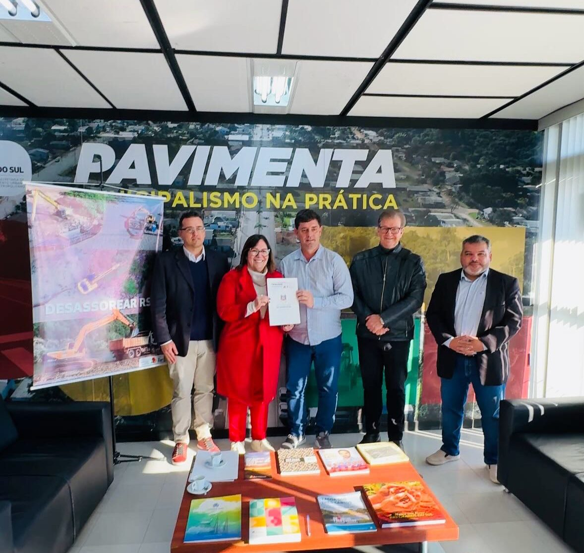 Taquara assina convênio para desassorear rio no interior do município