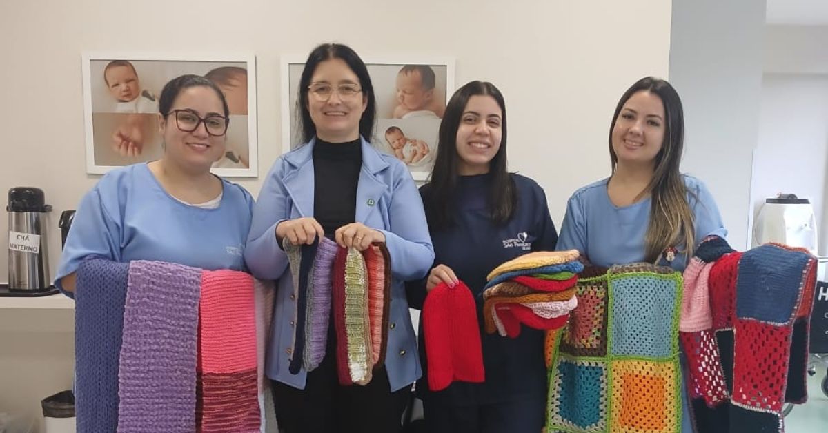 Hospital de Parobé recebe doação de roupas de inverno feitas à mão