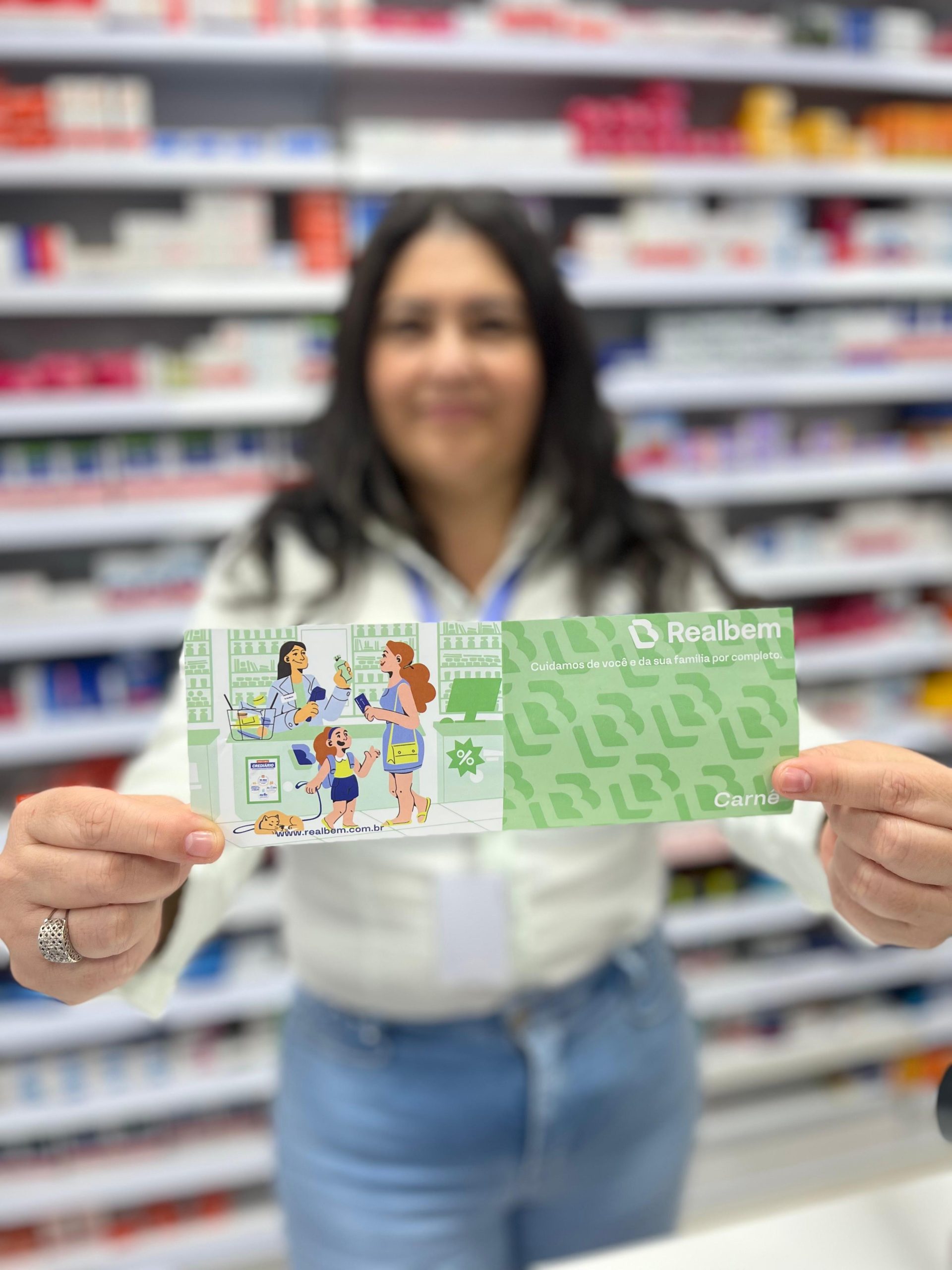 Realbem se consolida como plataforma de crédito, serviços e benefícios nas Farmácias São João