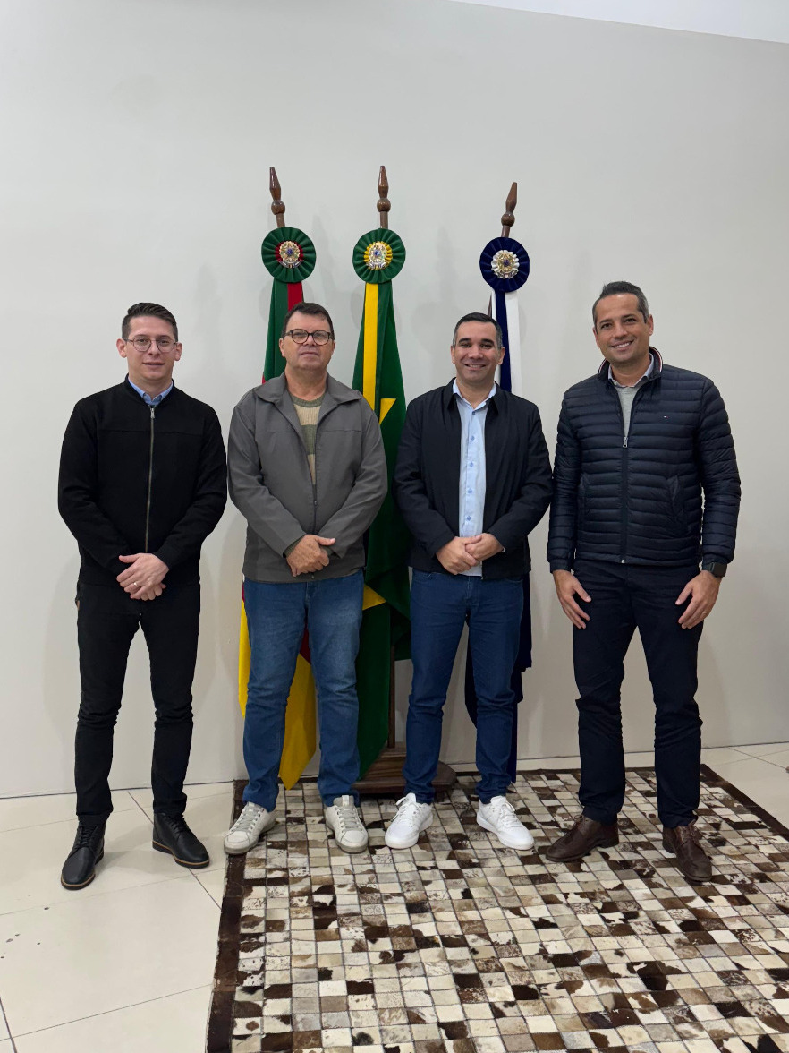 Prefeito de São Sebastião do Caí visita Parobé para conhecer de perto o Tarifa Zero