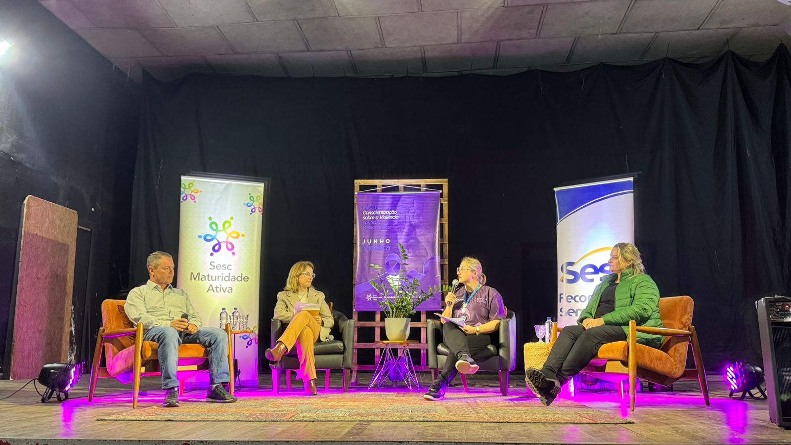 Junho Violeta: Evento em Taquara reúne especialistas e comunidade para debater os direitos da pessoa idosa