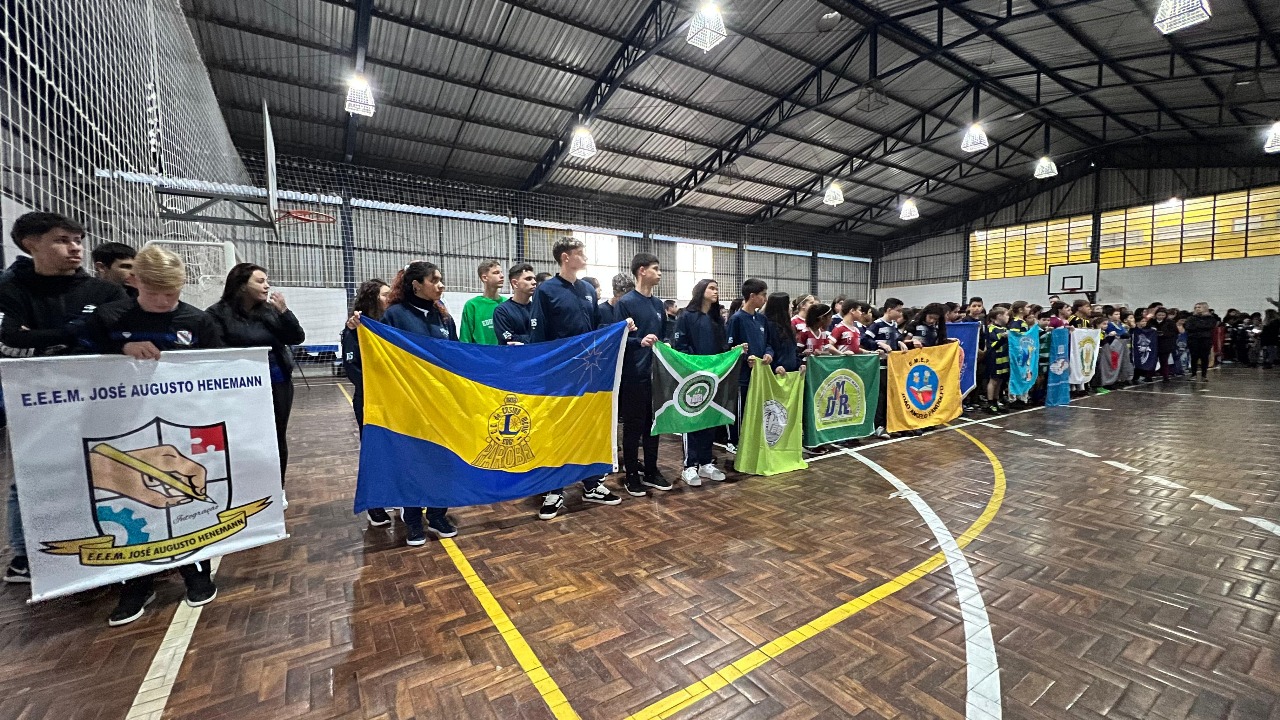 Iniciam os Jogos Escolares de Parobé com mais de 2 mil alunos mobilizados