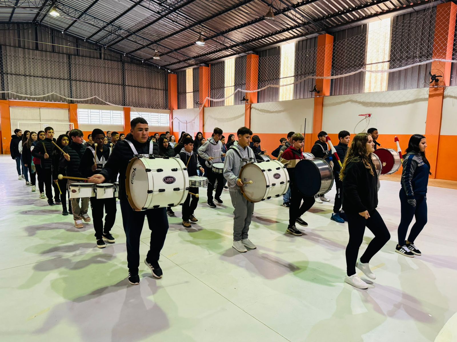 Nova banda marcial integra alunos de duas escolas em Taquara