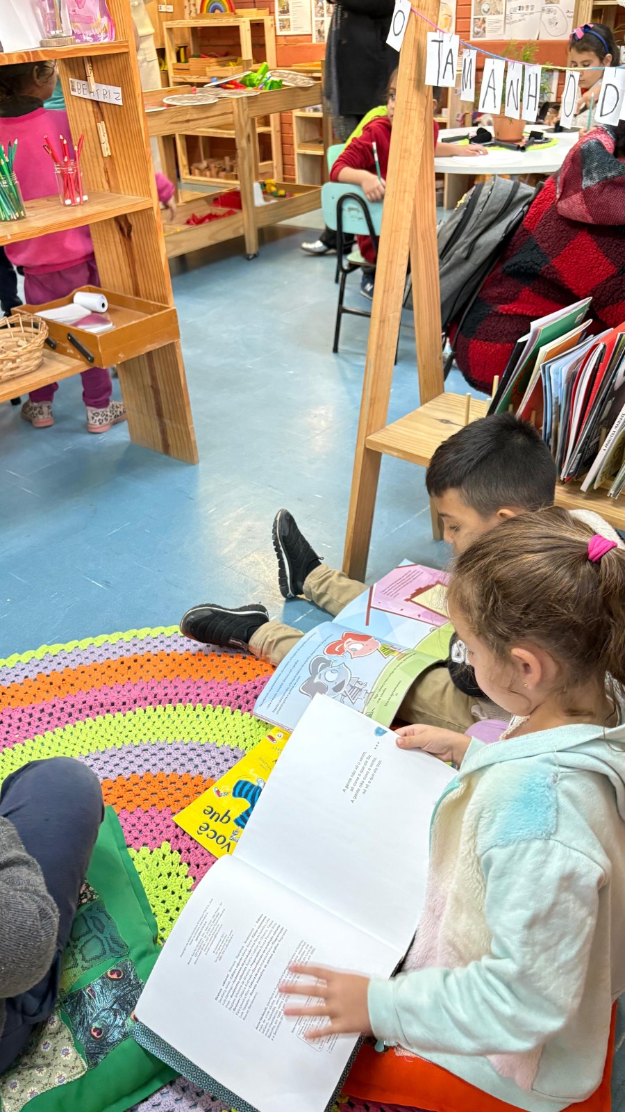 Cantinho da Leitura transforma salas de aula em espaços de encantamento e aprendizagem em Taquara