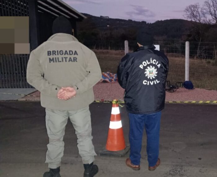 Homem é preso após matar mulher na frente do filho em Riozinho