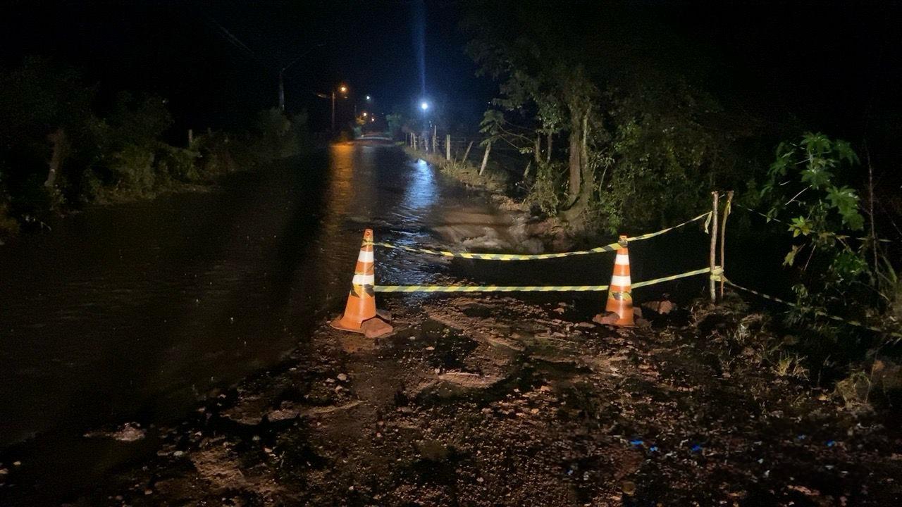Ponte na localidade de Morro Pelado, em Taquara, apresenta corrosão