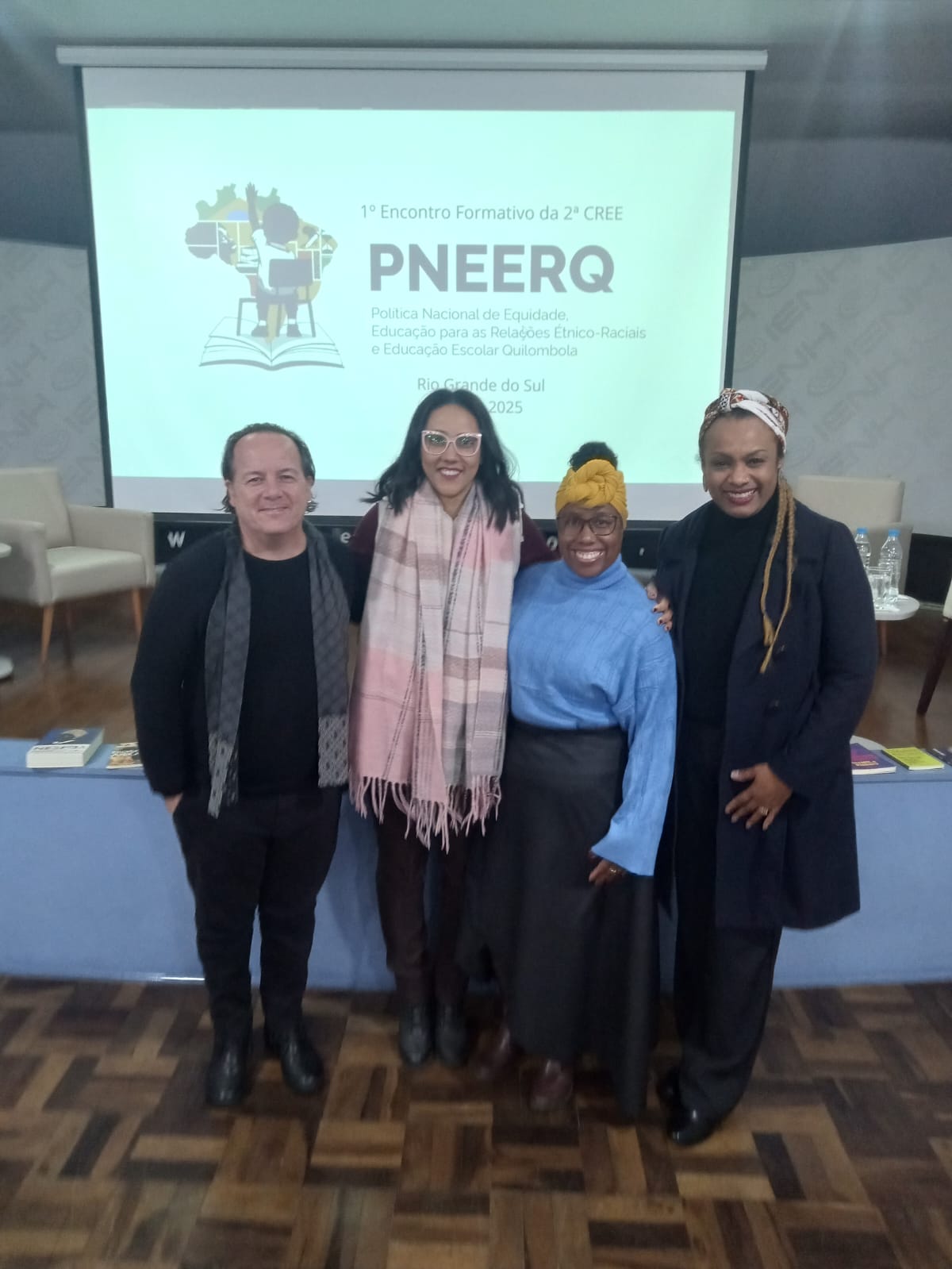 Taquara participa de encontro regional sobre equidade na educação