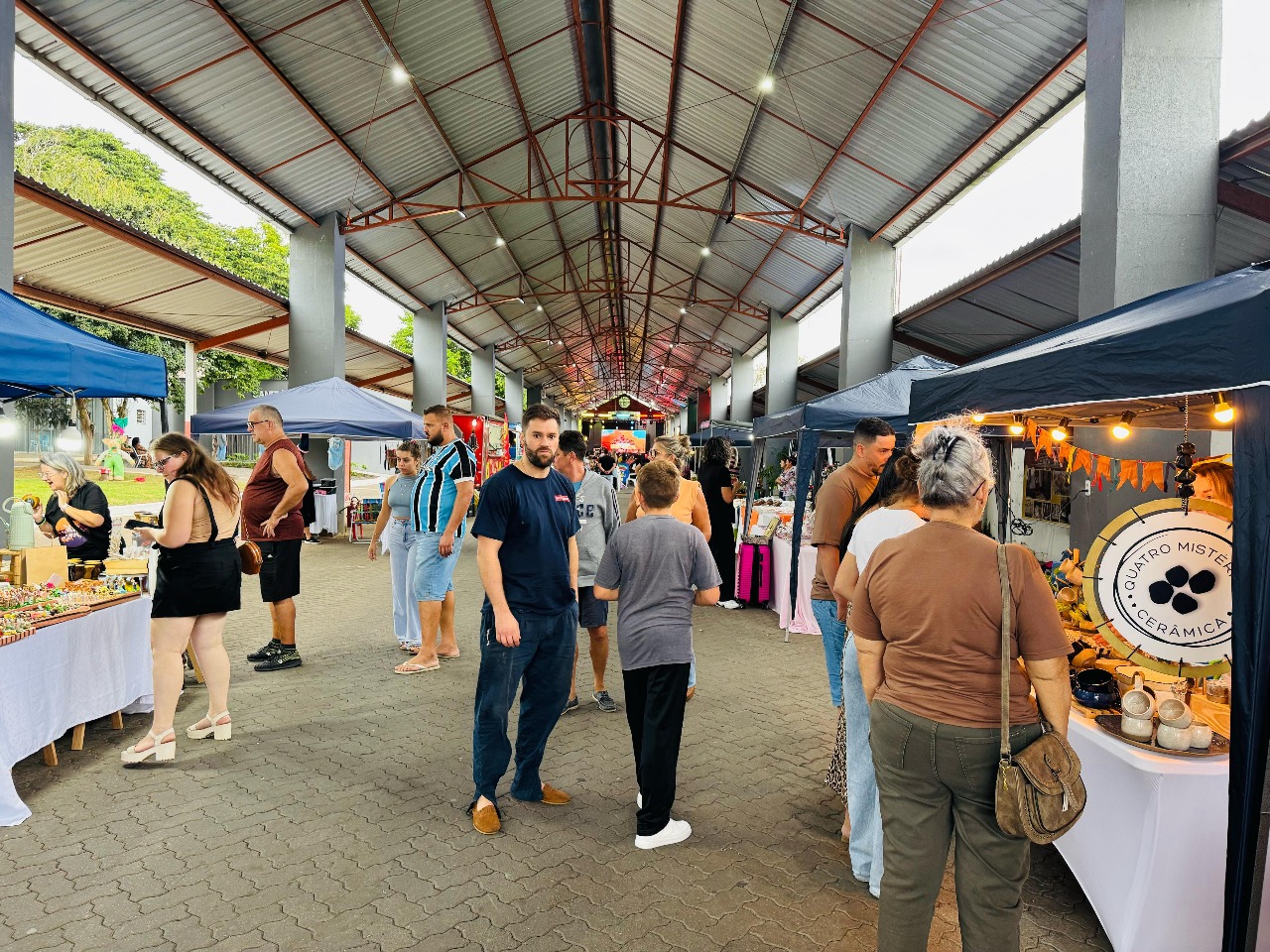 Arraiá na Rua Coberta promete diversão e cultura neste sábado em Taquara