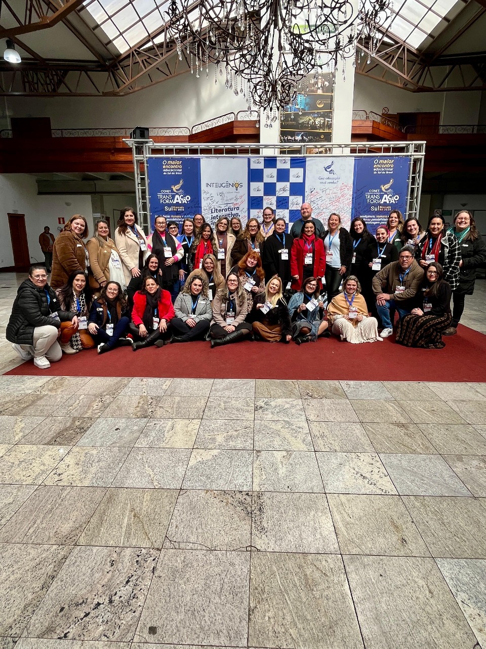 Profissionais da educação de Parobé participam do maior congresso educacional do Sul do Brasil