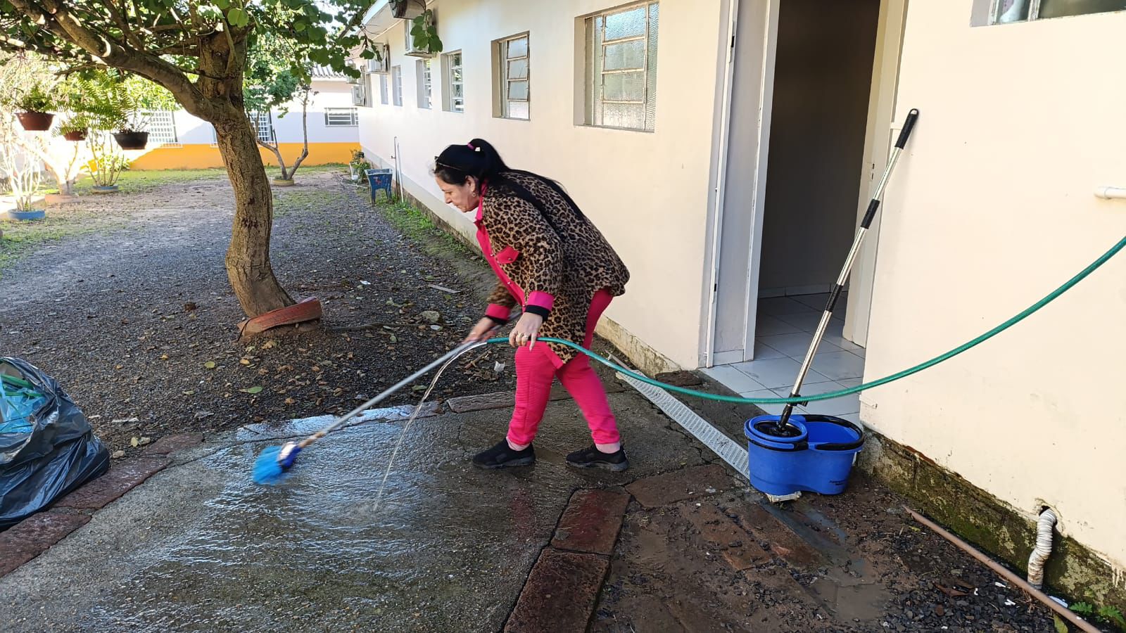 Escolas da rede municipal de Taquara passam por limpeza e manutenção durante recesso escolar