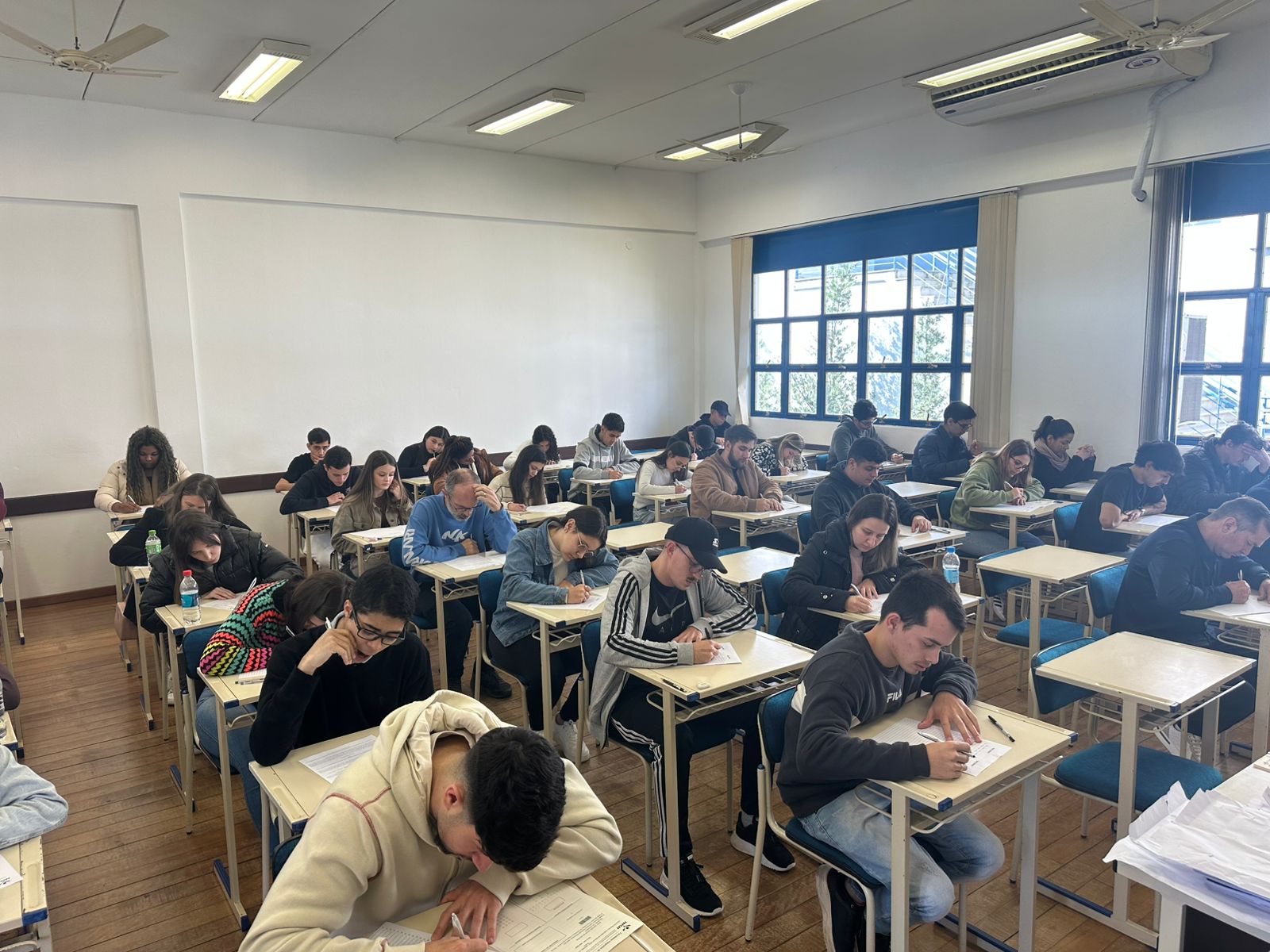 Faccat realiza matrícula de aprovados no Vestibular de Inverno nesta terça-feira (8); veja o listão