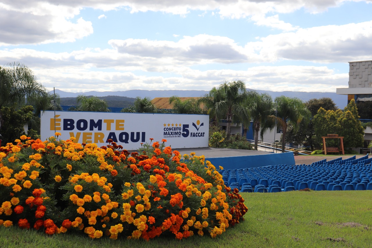 Encerram hoje inscrições para vestibular da Faccat