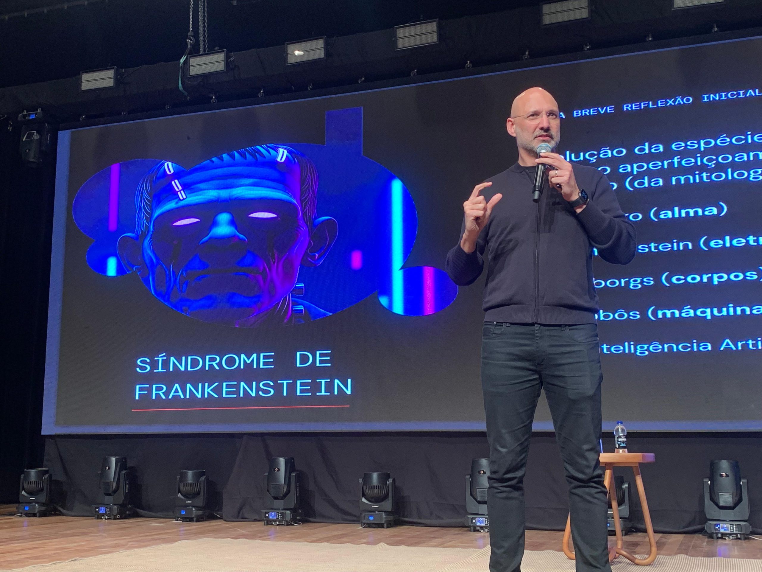 Inteligência aumentada e dados sintéticos: o futuro do trabalho segundo Cappra