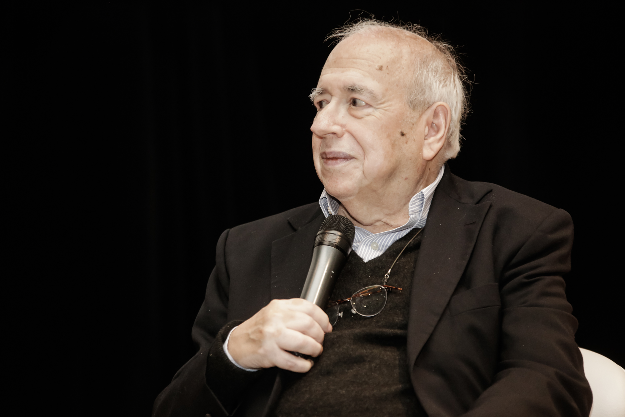 Luis Fernando Verissimo morre aos 88 anos em Porto Alegre