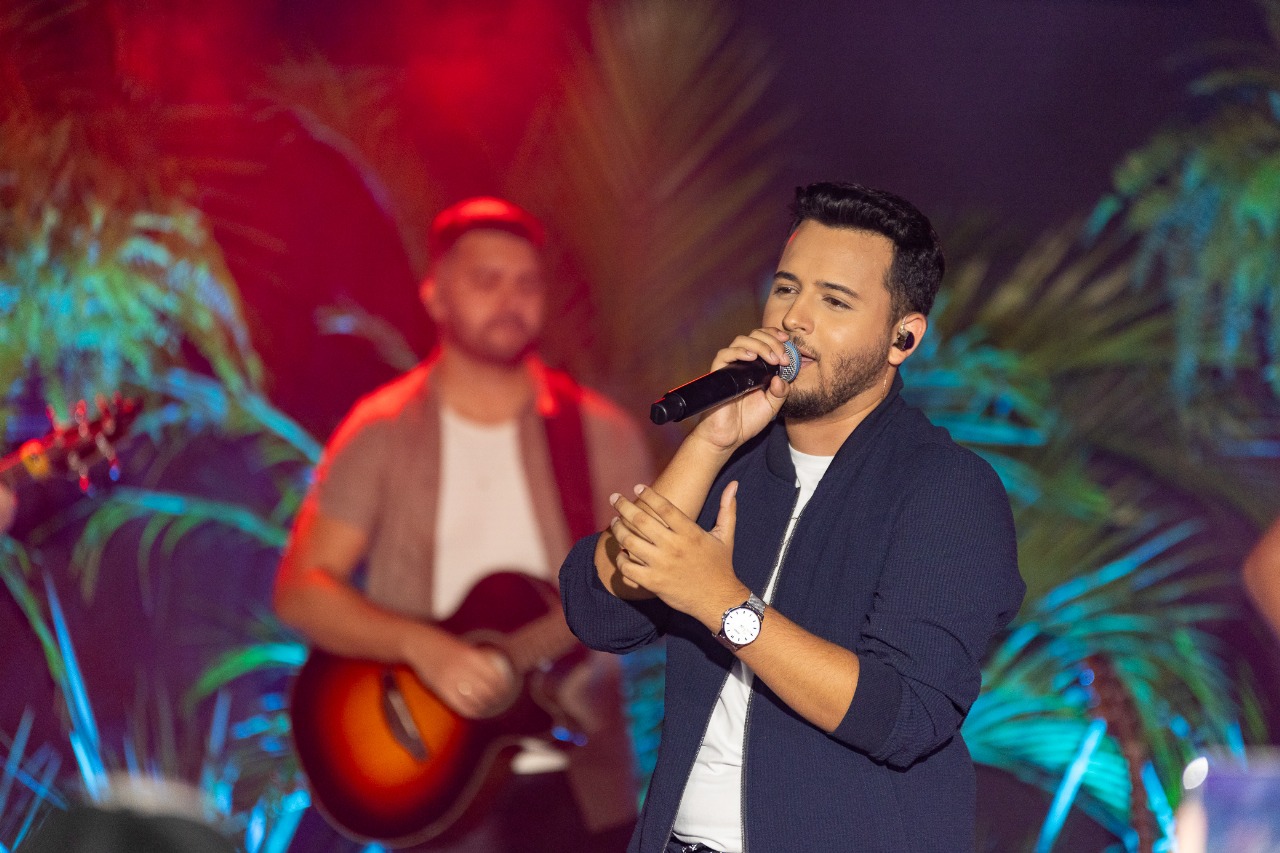 Ruan Victor encerra projeto “Nostalgia 3” com o lançamento da música “Altas Horas”