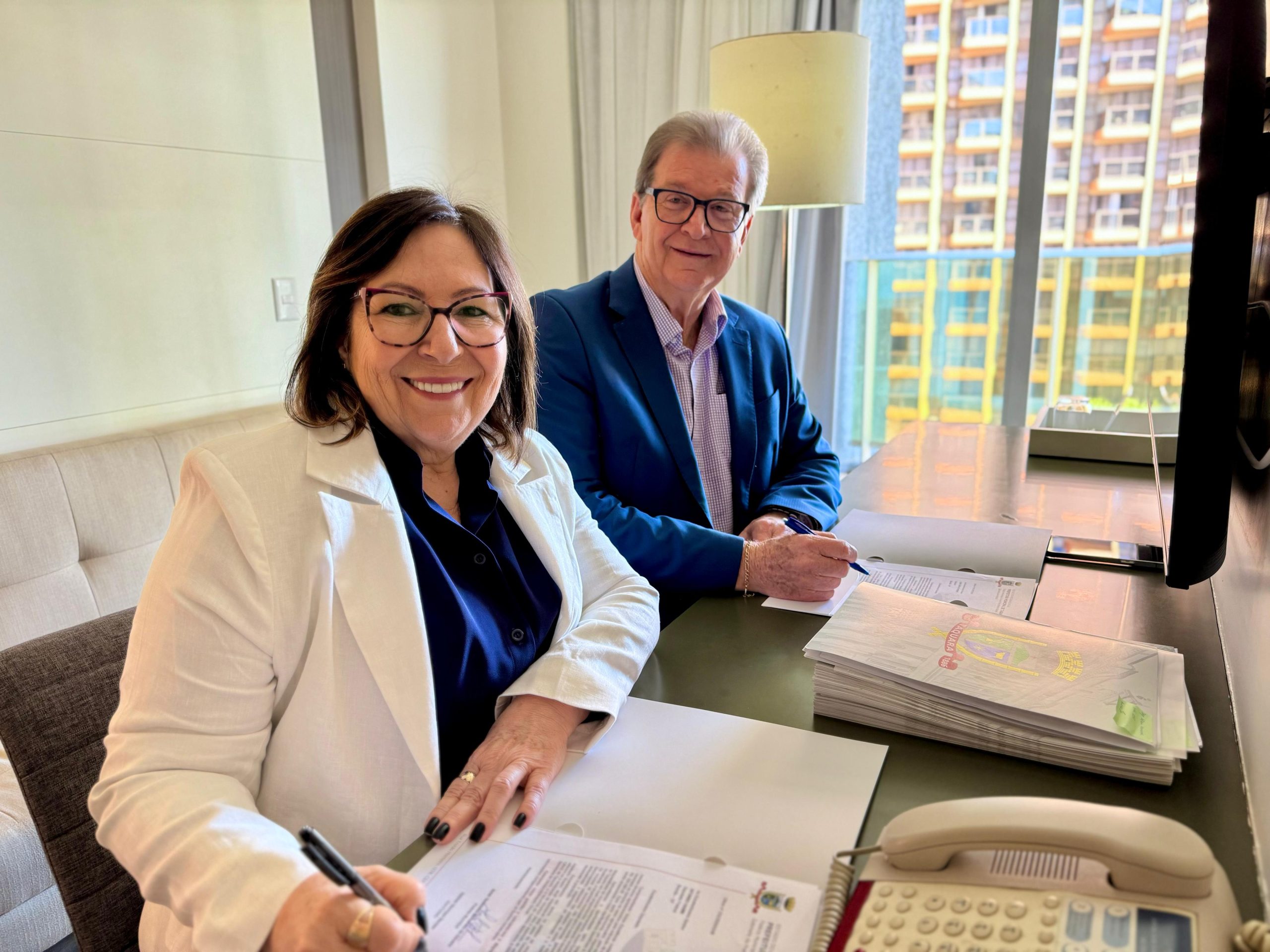 Prefeita e vice-prefeito de Taquara viajam a Brasília para buscar recursos federais