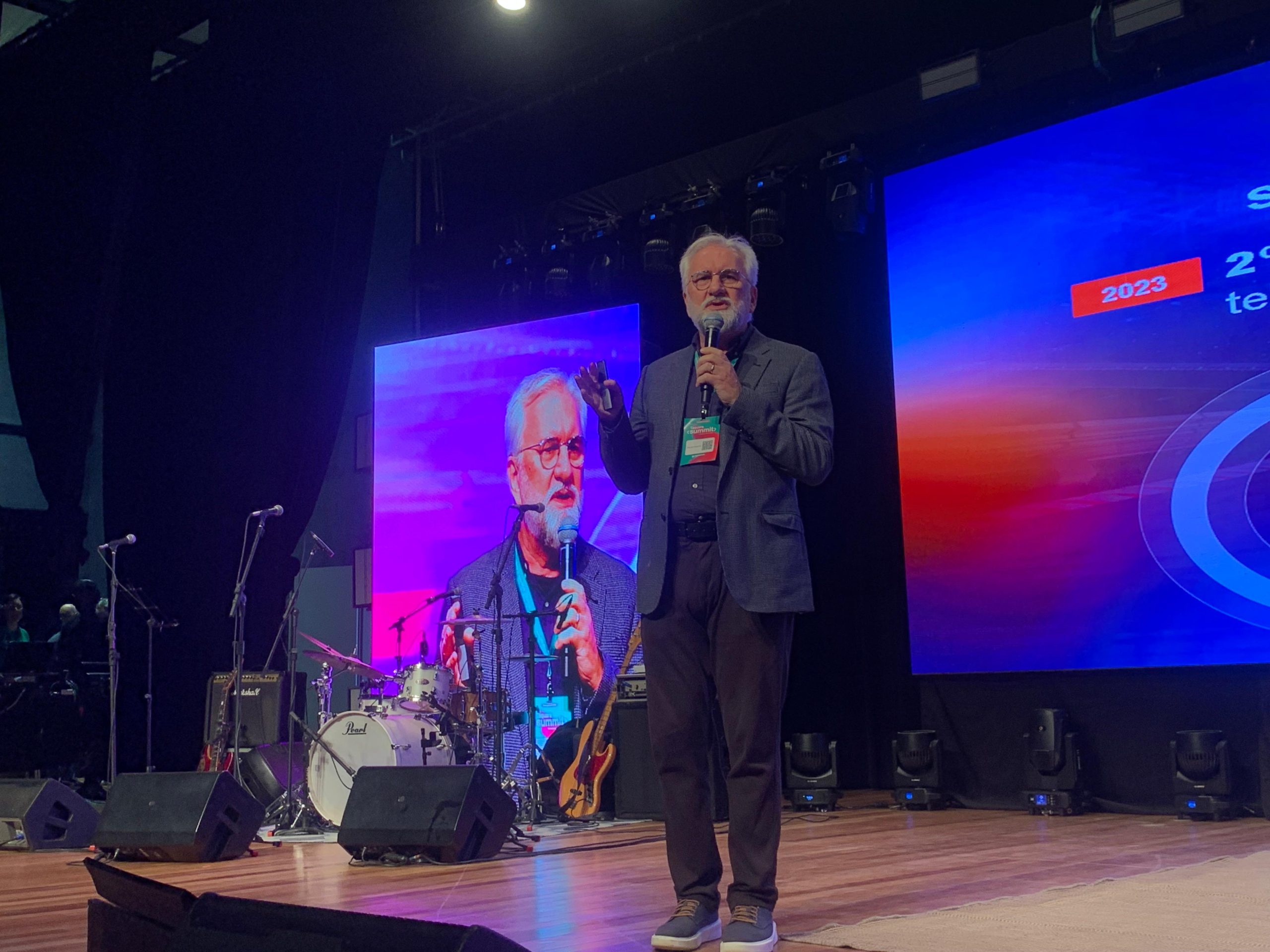 Tecnologia e inteligência artificial marcam abertura do Taquara Summit 2025