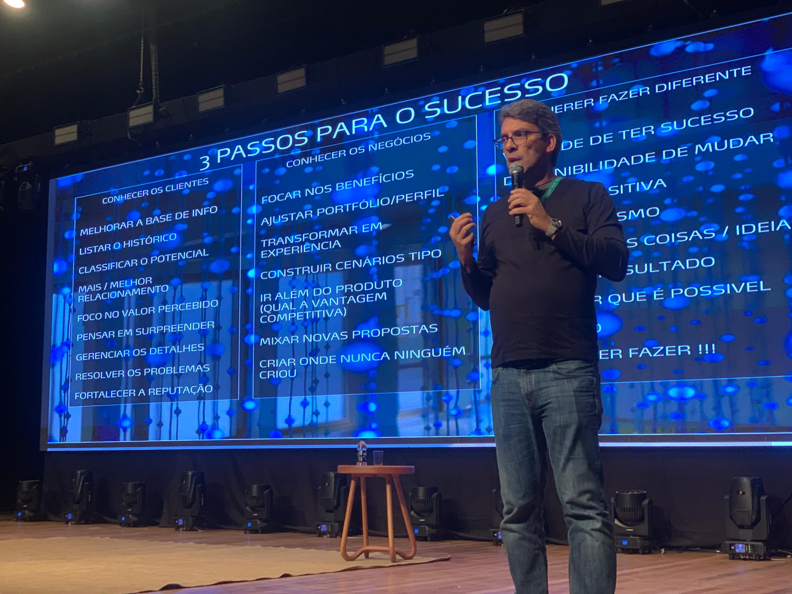 Luis Rasquilha destaca adaptabilidade e simplicidade como chaves para o futuro