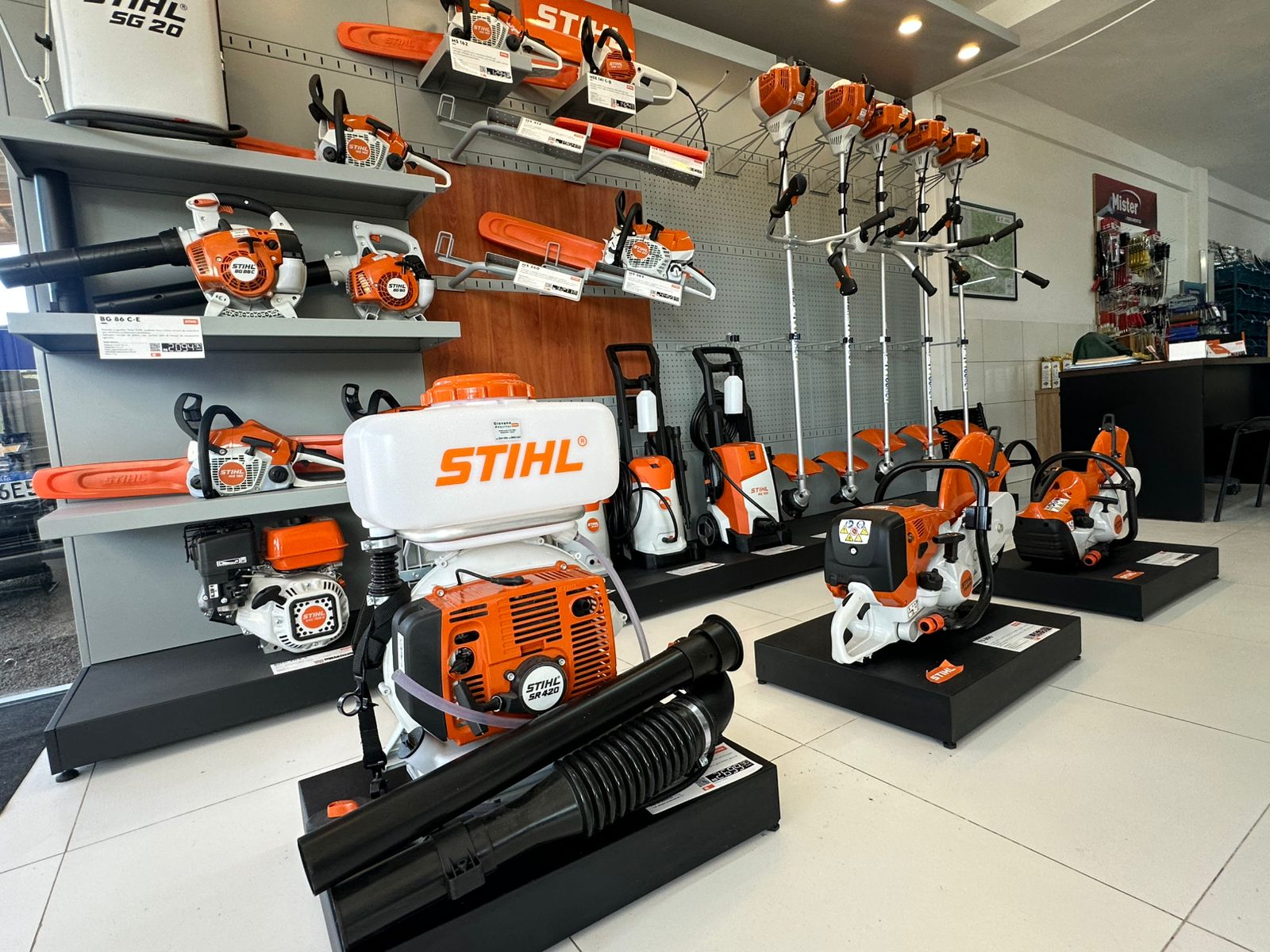 Giovane Máquinas inaugura revenda autorizada e assistência técnica Stihl em Fazenda Fialho