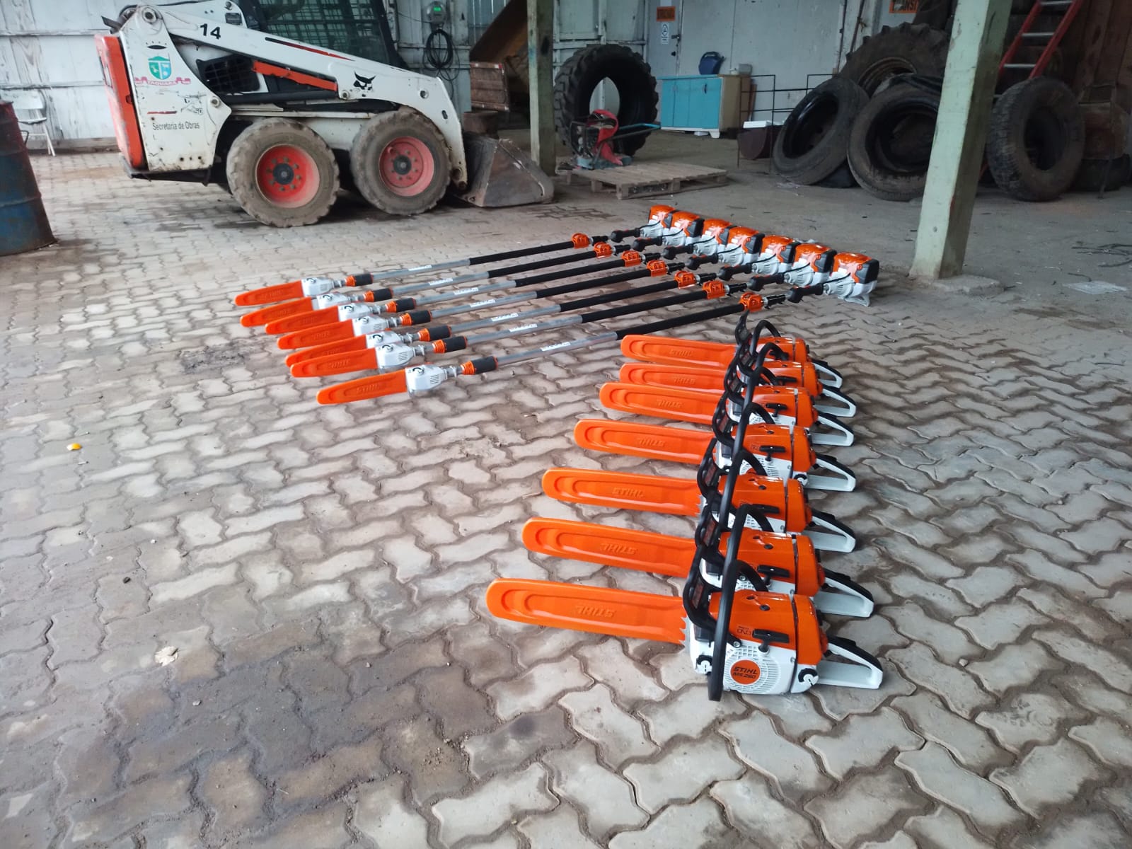 Prefeitura de Taquara adquire motosserras e motopodas para equipes dos distritos e da cidade