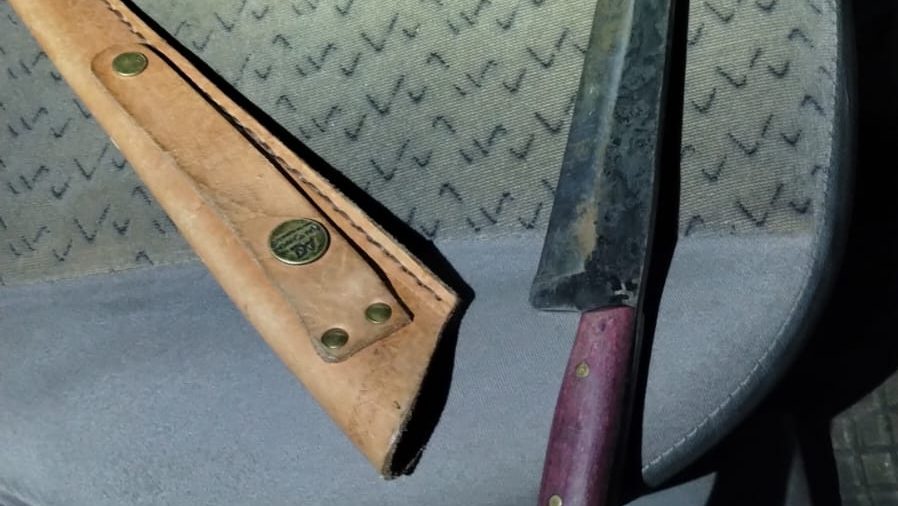 Homem é morto a facadas após briga em bar em Três Coroas