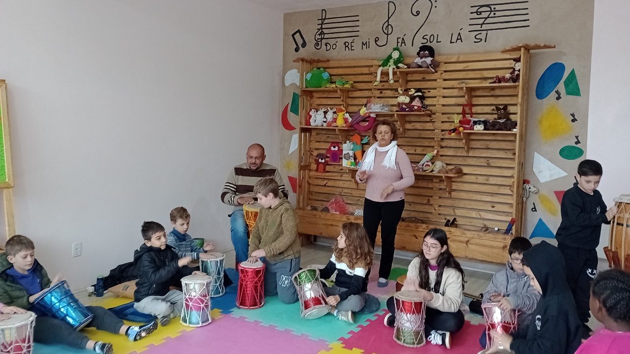 Taquara e Igrejinha recebem projeto de musicalização e arte para crianças