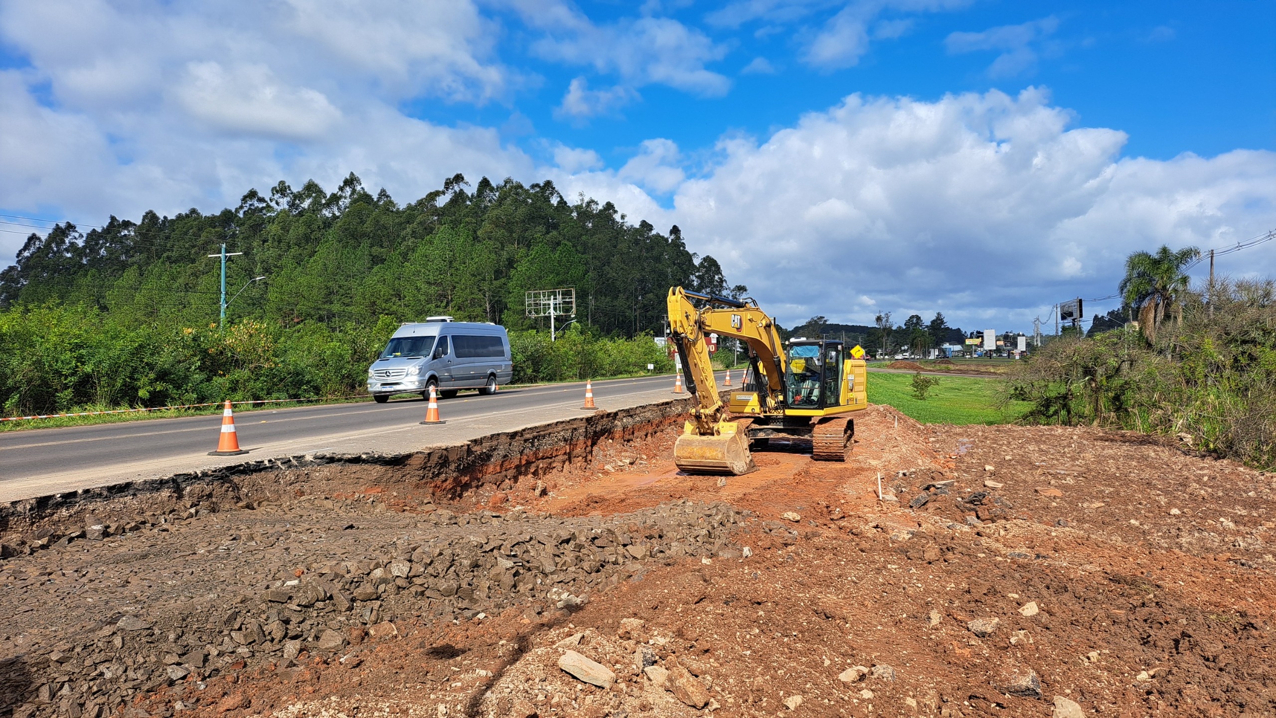 Reparos em rodovias da região podem interferir no trânsito durante a semana