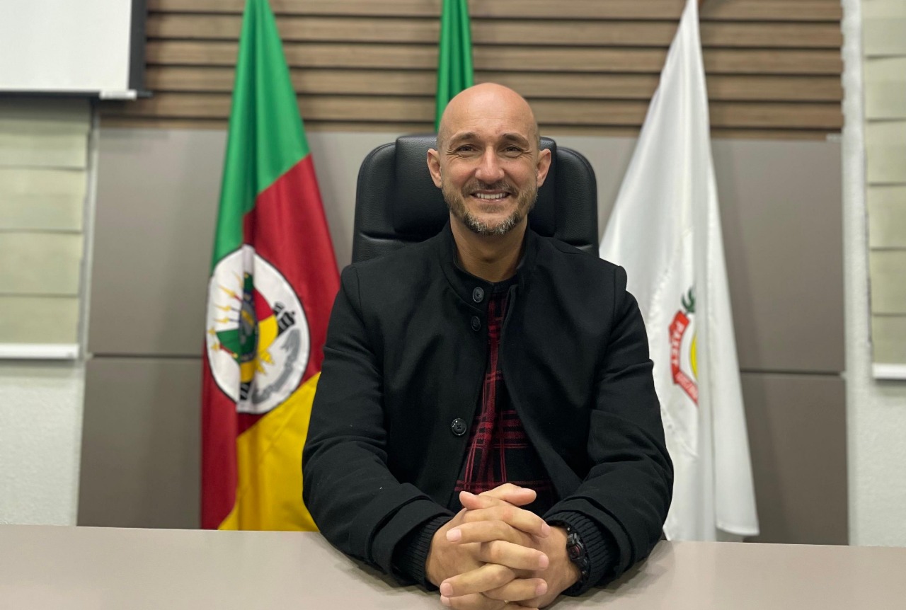 Vereador Átila de Souza sugere projeto contra adultização, sexualização e exploração infantil