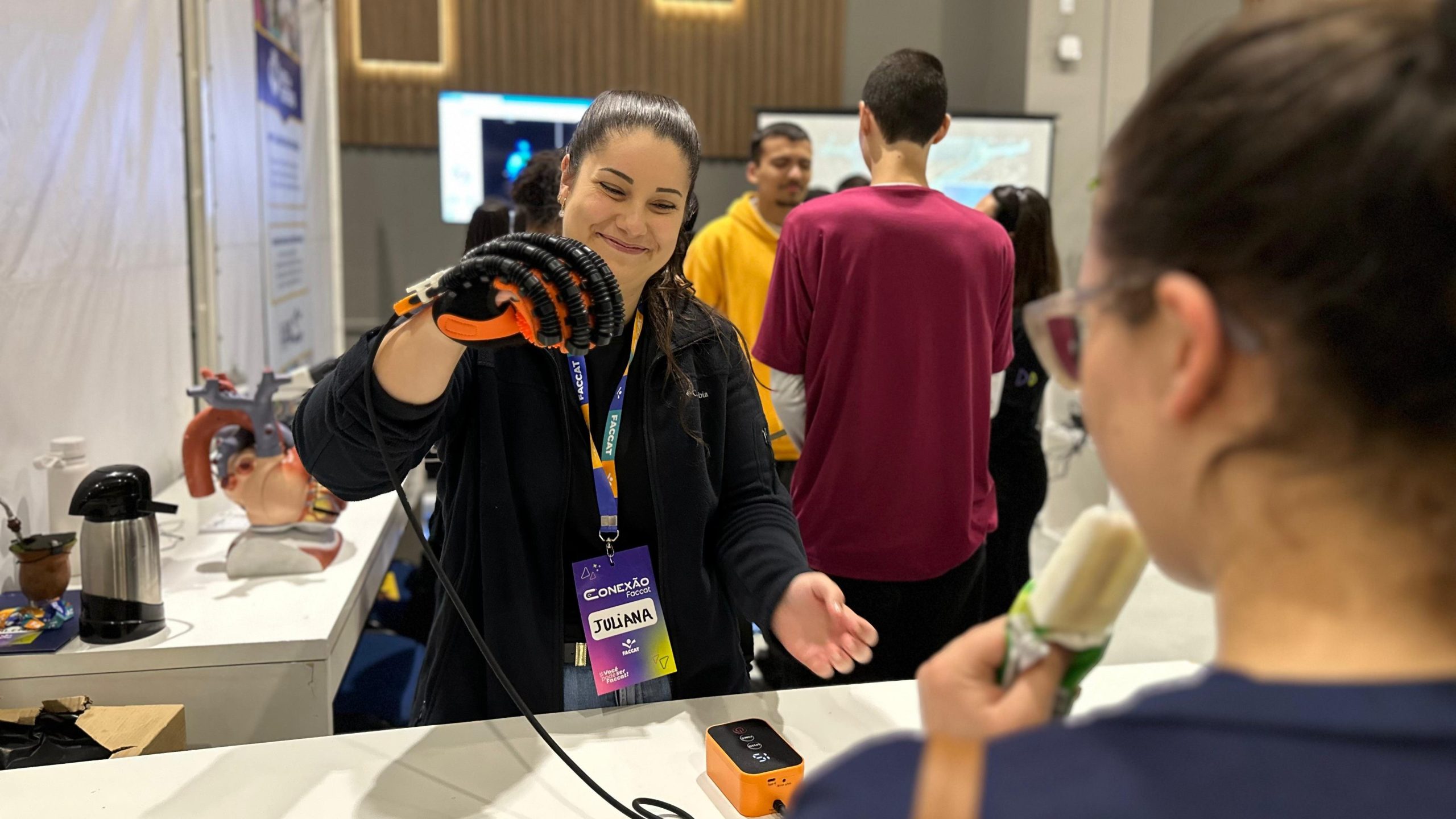 "Fazer uma graduação é uma realização": Conexão FACCAT apresenta instituição e cursos para estudantes do ensino médio