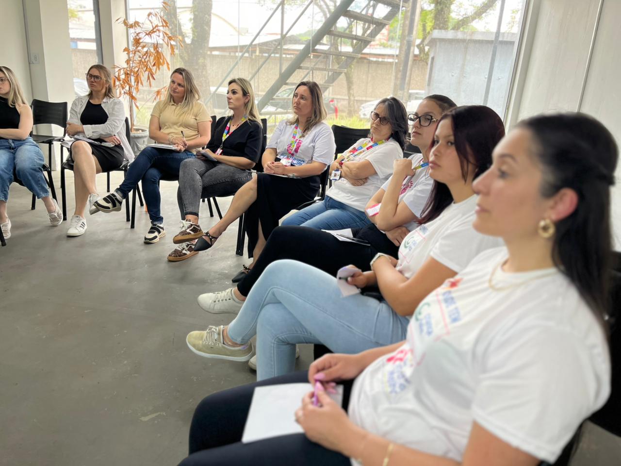 Capacitação sobre Transtorno do Espectro Autista qualifica equipes do PIM em Parobé