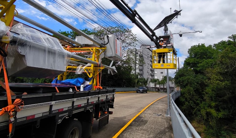 Igrejinha recebe estação hidrometeorológica de alta tecnologia do Plano Rio Grande