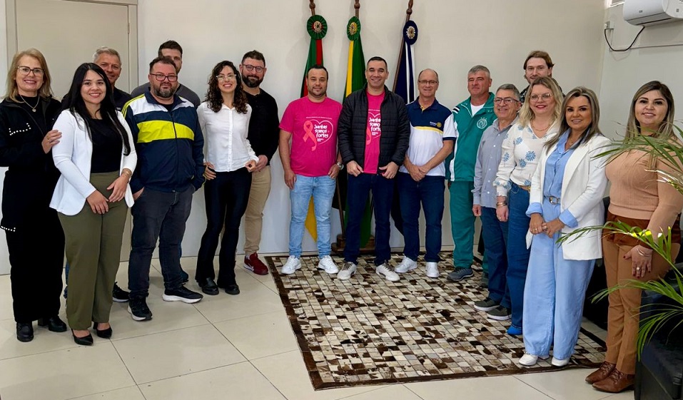 Parobé repassa R$ 210 mil a entidades que apoiam crianças e adolescentes em vulnerabilidade