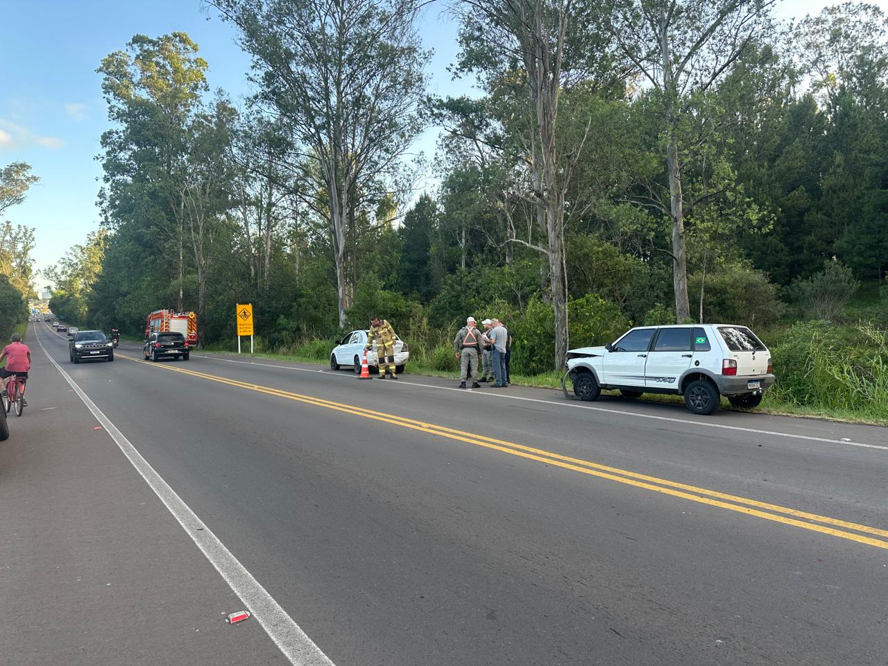 Acidente é registrado na ERS-115, em Taquara, no fim da tarde
