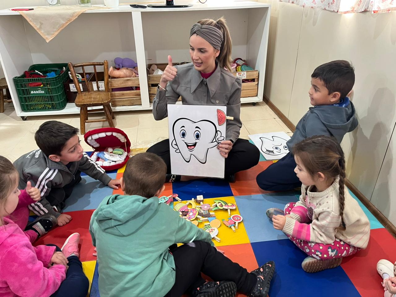 Programa Saúde na Escola leva ação de saúde bucal para estudantes da EMEI Azaleia