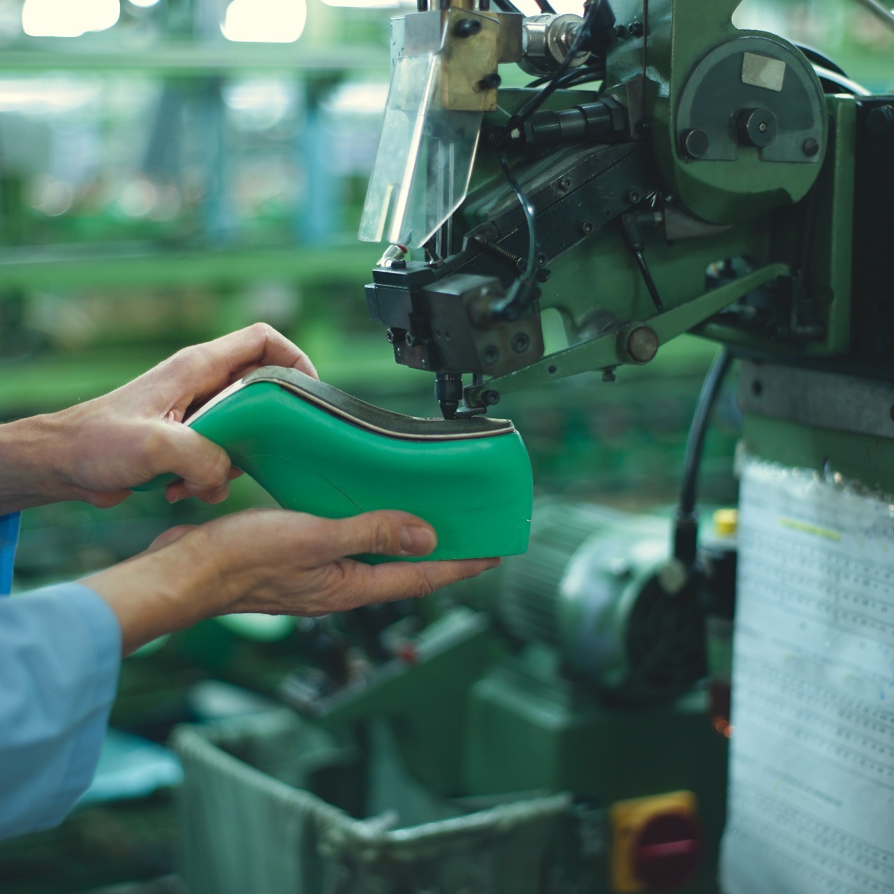 Exportações brasileiras de calçados somam 76,7 milhões de pares até setembro e crescem 7,1% em volume