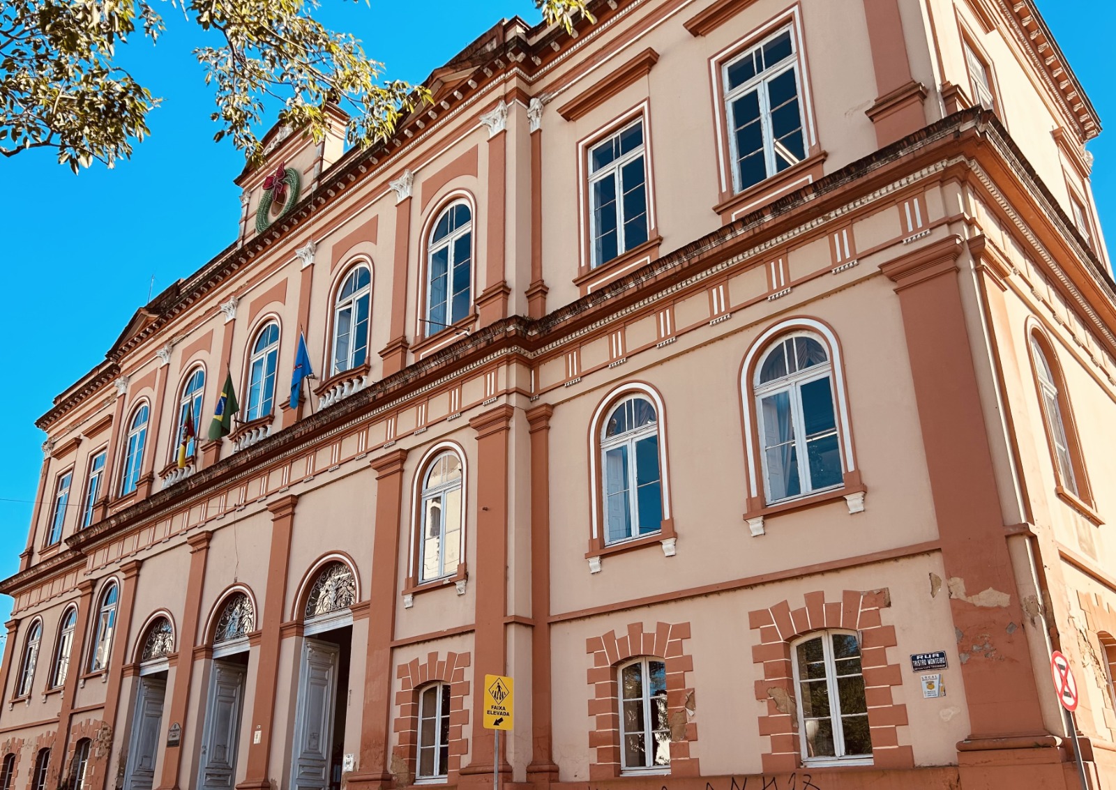 Prefeitura de Taquara institui turno único para servidores municipais a partir da próxima segunda-feira (3/11)