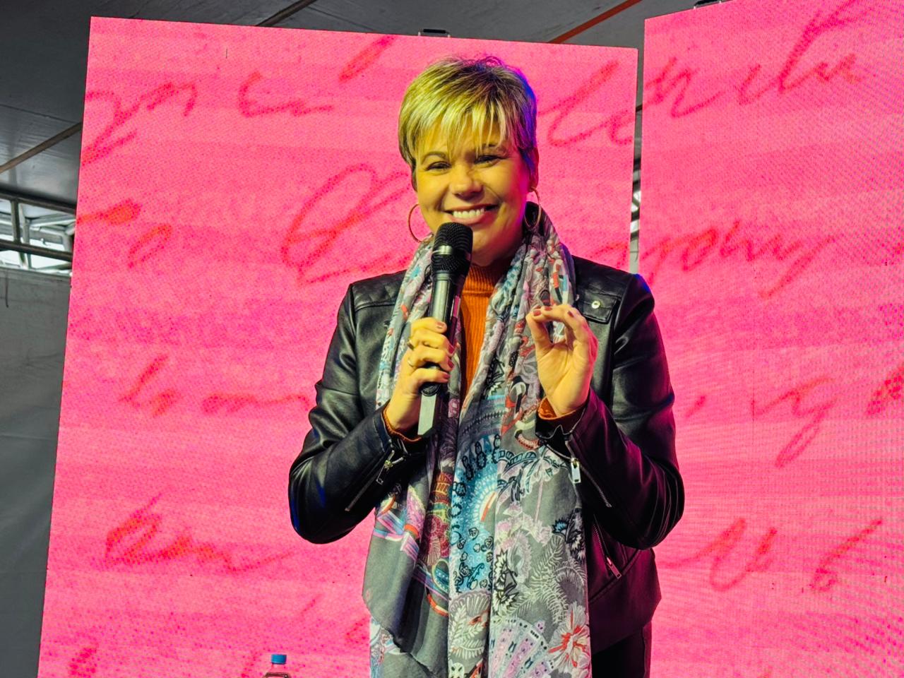 Emoção e empatia marcam o painel “Narrar o Afeto”, destaque da 2ª Flitaq Sesc