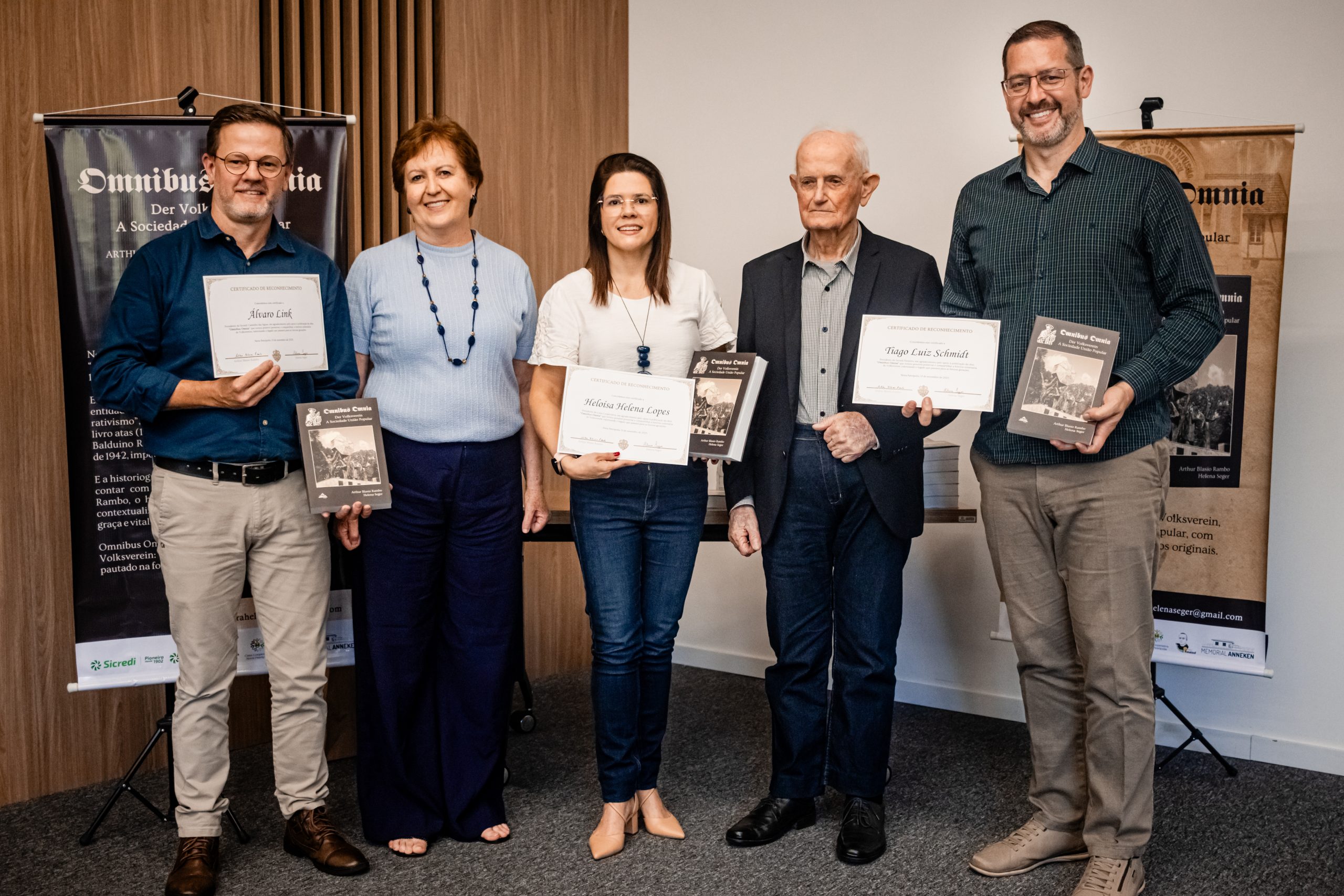 Livro de iniciativa da Sicredi resgata documentos inéditos sobre as origens do cooperativismo brasileiro