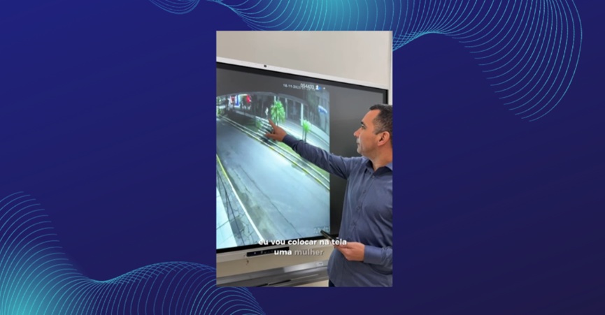 Pinheirinho natalino é furtado na Avenida Artuíno Arsand, em Parobé