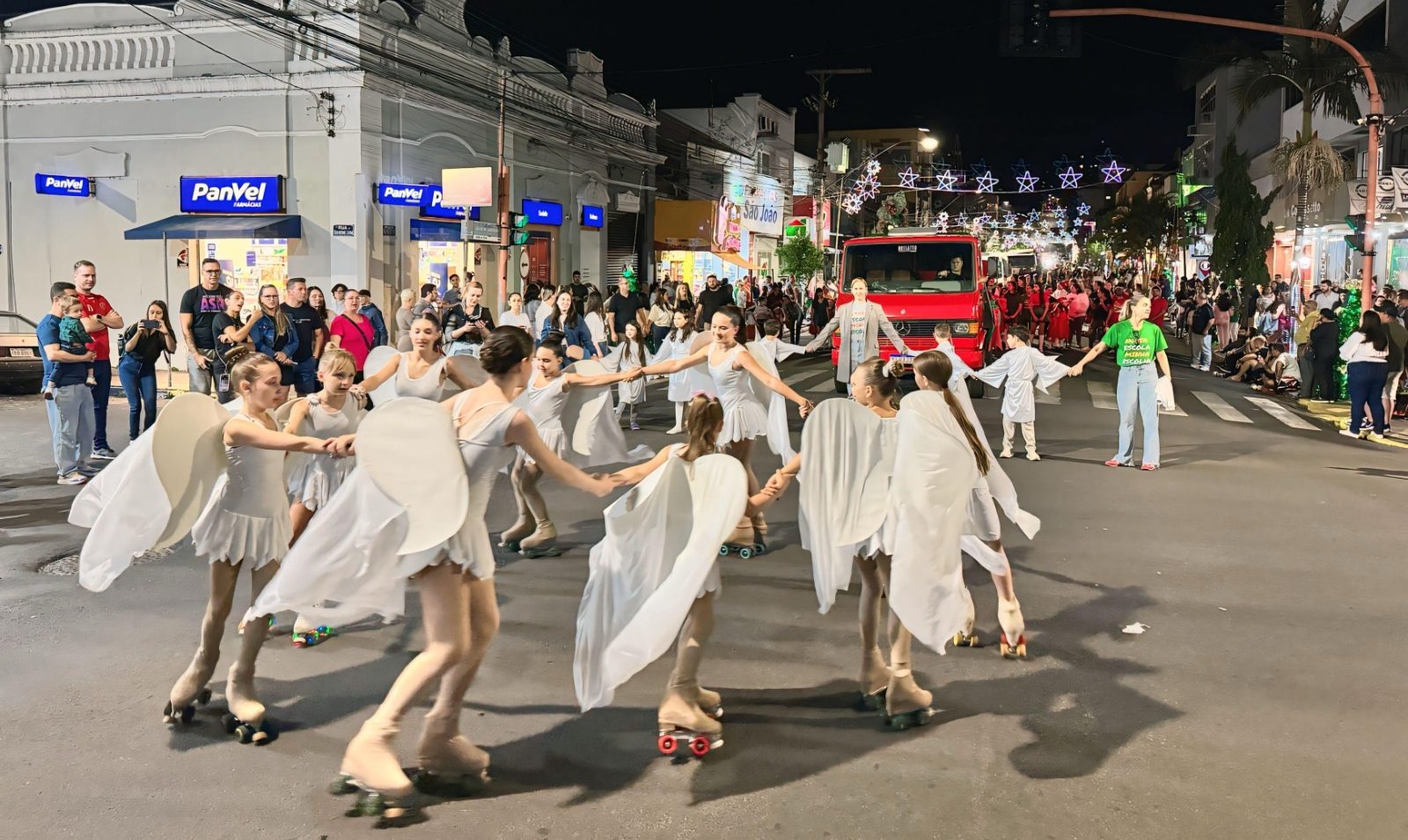 Desfile e espetáculo teatral abrem o Natal Mágico de Taquara no dia 12 de novembro