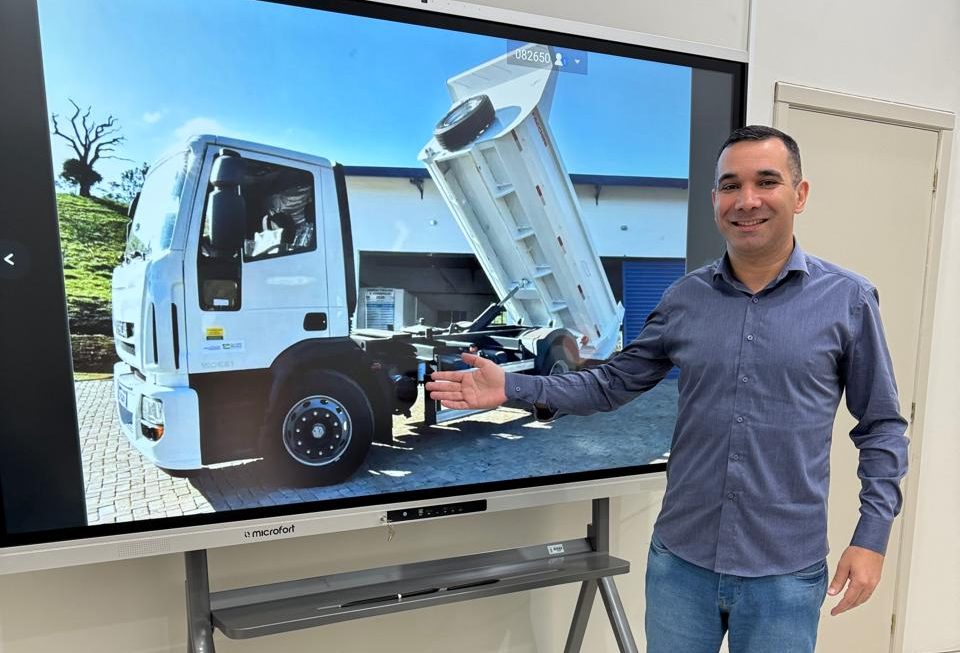 Parobé anuncia investimento de mais de R$ 1,2 milhão na renovação da frota da Secretaria de Obras