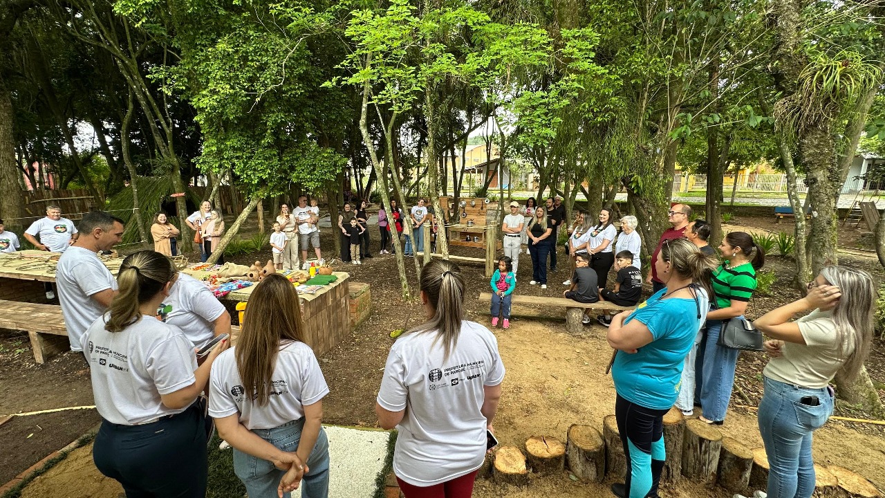 Parobé inaugura Pátio Naturalizado na EMEF Professora Ana Maria Fay dos Santos