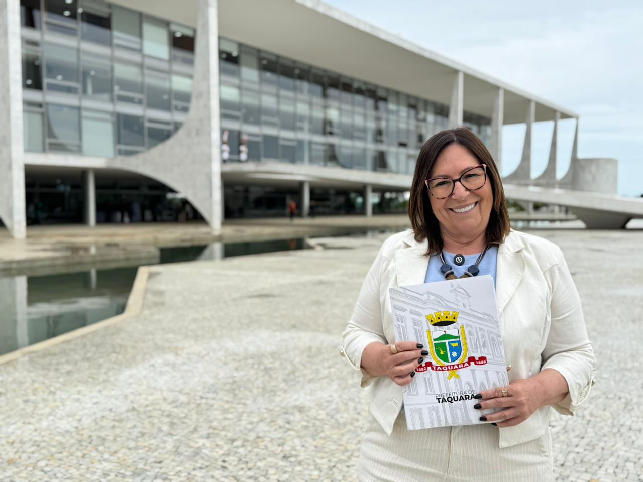 Taquara firma termo de compromisso do PAC Seleções para obra de macrodrenagem na Rua Pinheiro Machado