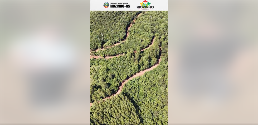 Prefeitura de Riozinho conclui obra de recuperação da estrada da Serra da Boa Vista