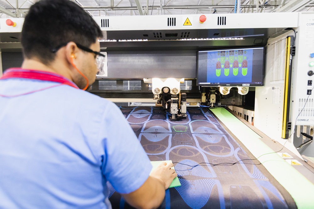 Indústria calçadista encerra 2025 com produção estável