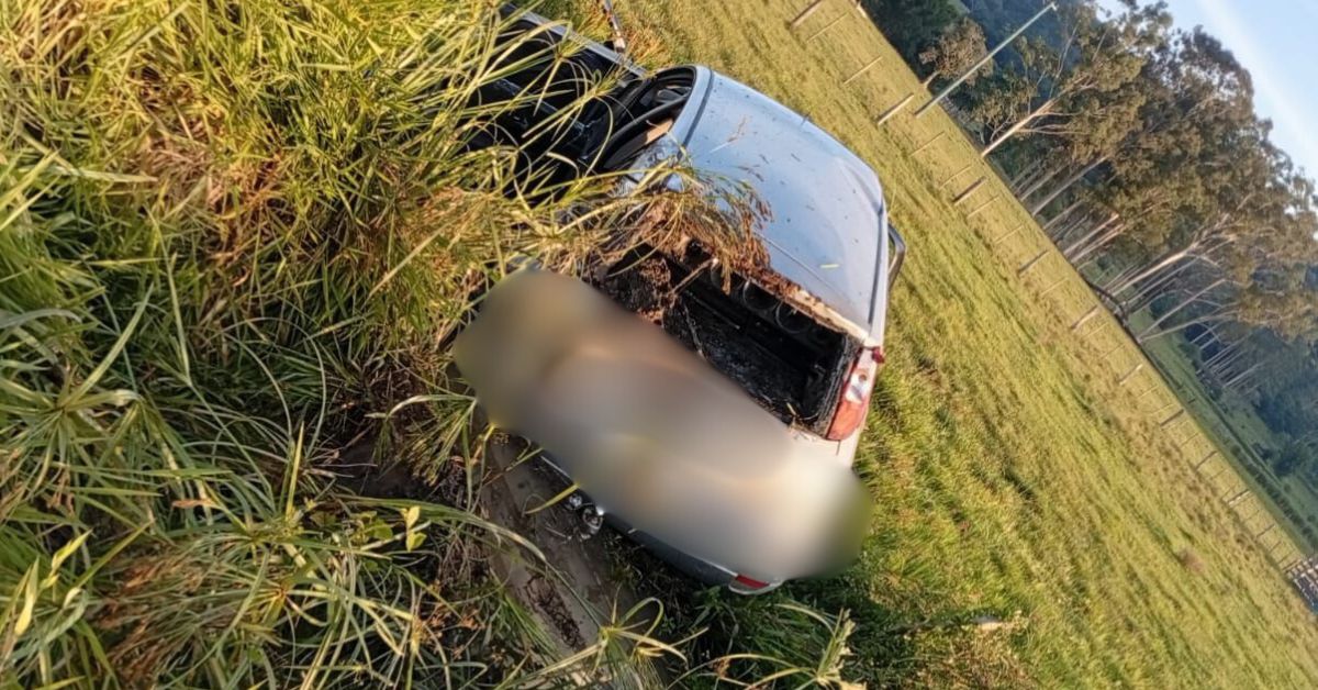 Acidente com capotamento mobiliza socorro e deixa dois feridos em Taquara